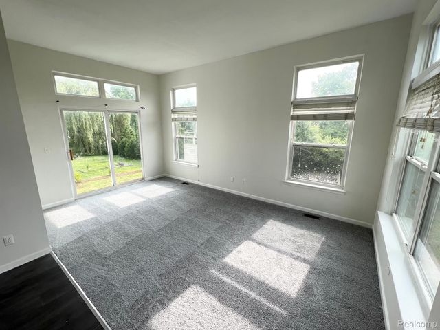 1235 NORTH BAY, Scio Township, MI 48103