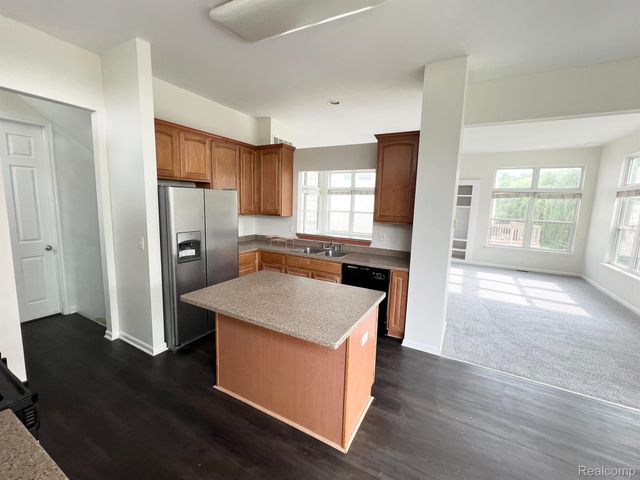 1235 NORTH BAY, Scio Township, MI 48103