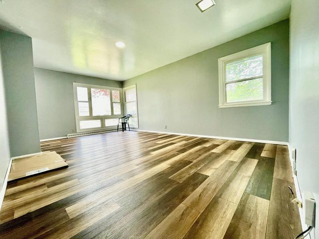 8523 W Glendale AVENUE, Milwaukee, WI 53225