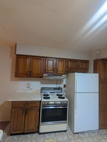 20845 Darden Road, South Bend, IN 46628