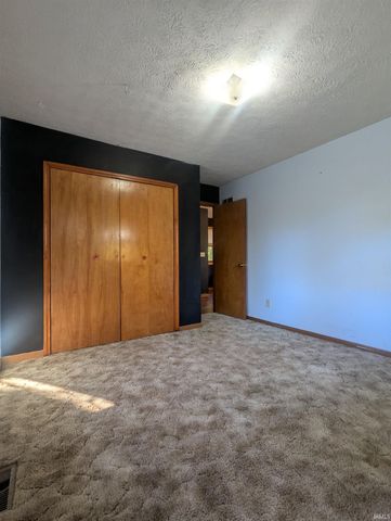 20845 Darden Road, South Bend, IN 46628