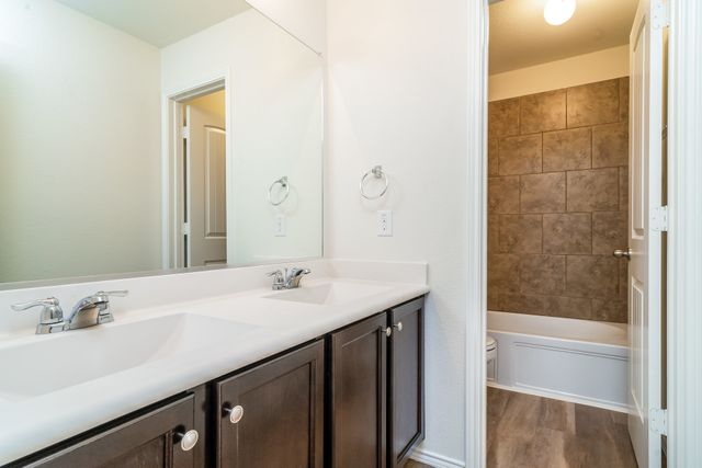 446 Stuart Lane, Fate, TX 75189