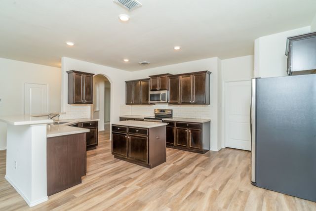 446 Stuart Lane, Fate, TX 75189