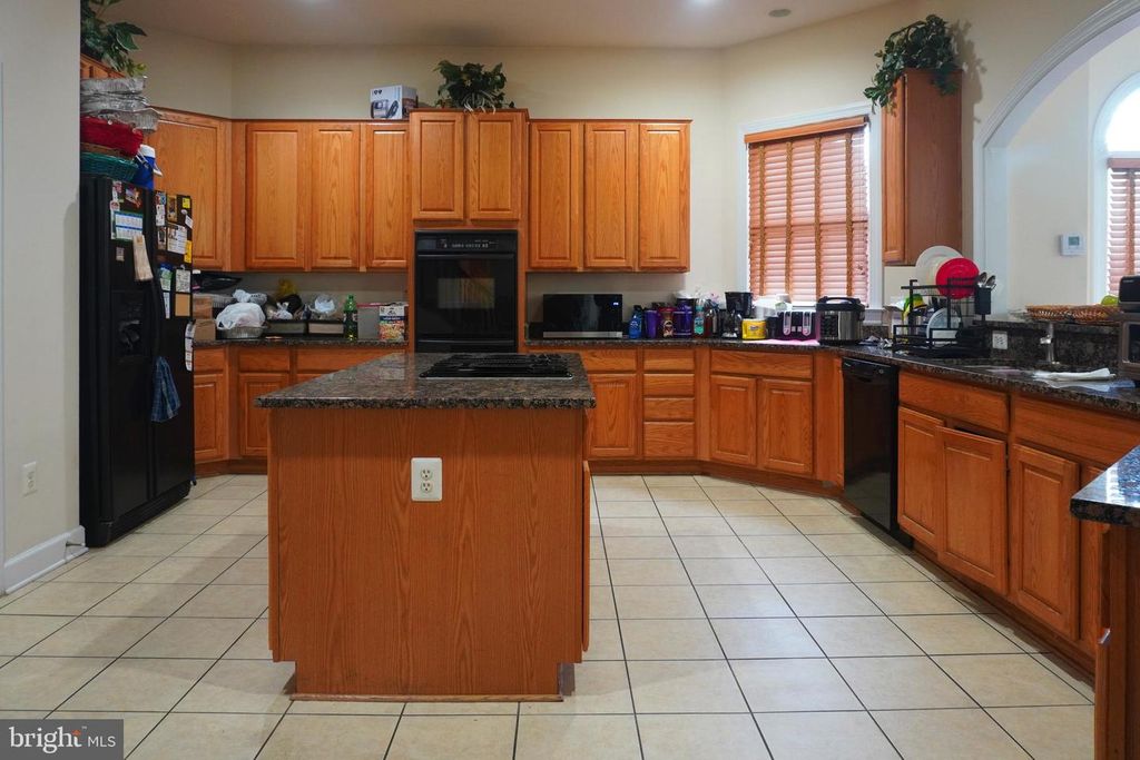 Image 18 of property listing at 12802 WILLOW MARSH LN, Bowie, MD 20720