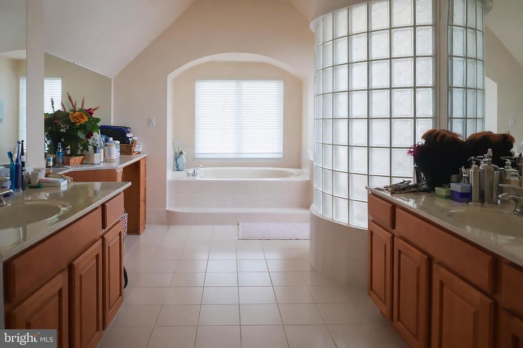 Image 33 of property listing at 12802 WILLOW MARSH LN, Bowie, MD 20720
