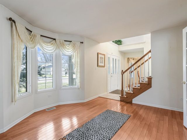 18036 Crystal Lane, Lansing, IL 60438