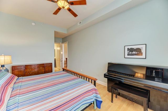 799 Graceland Avenue 506A, Des Plaines, IL 60016