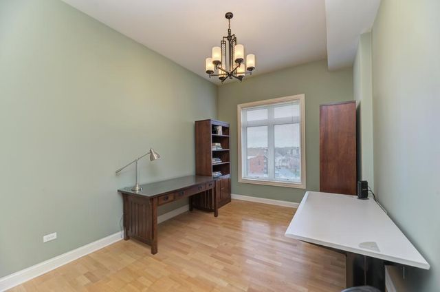 799 Graceland Avenue 506A, Des Plaines, IL 60016