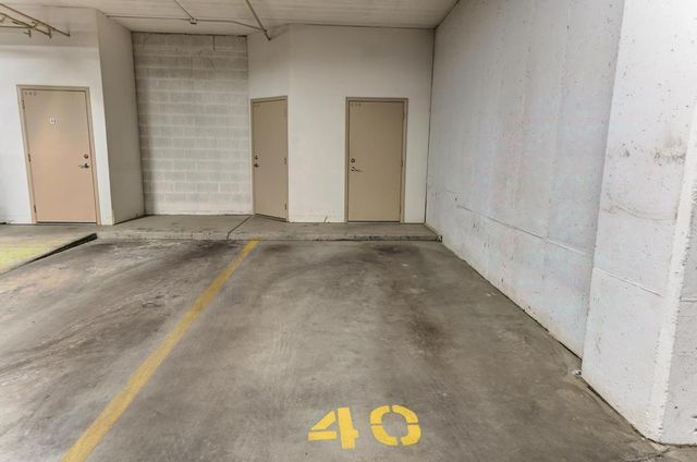 799 Graceland Avenue 506A, Des Plaines, IL 60016