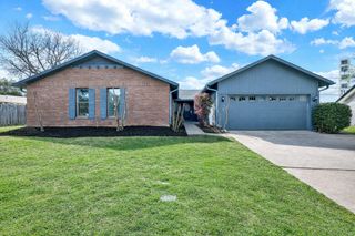 2033 Durham Street, Irving, TX 75062