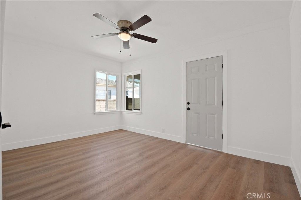 Image 12 of property listing at 10731 Amery Avenue, South Gate, CA 90280