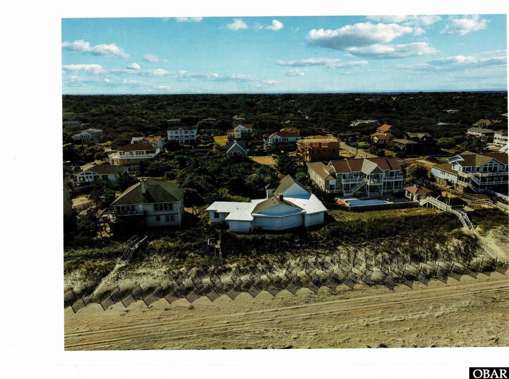 Image 5 of property listing at 8 Purple Martin Lane Lot C, Southern Shores, NC 27949