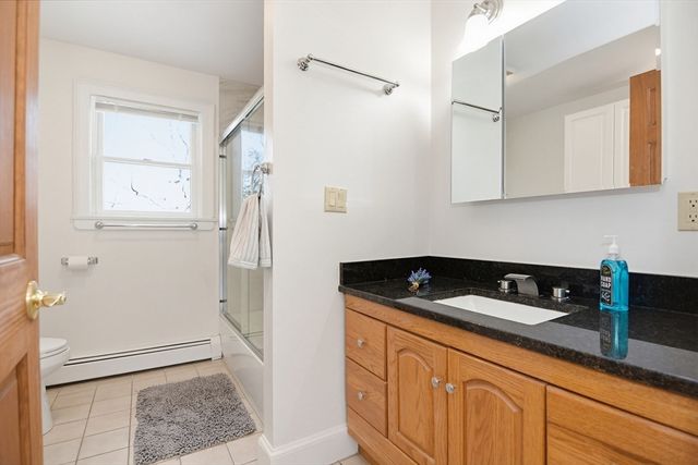 245 Granite St, Rockport, MA 01966