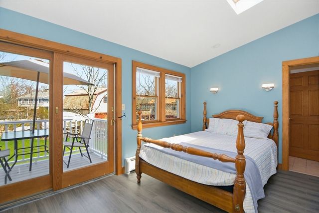 245 Granite St, Rockport, MA 01966