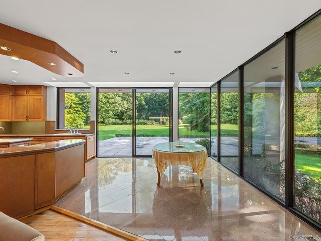 101 wheatley Road, Old Westbury, NY 11578