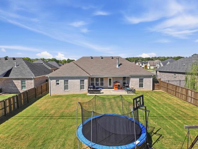 150 Grey Fox Drive, Conway, AR 72034
