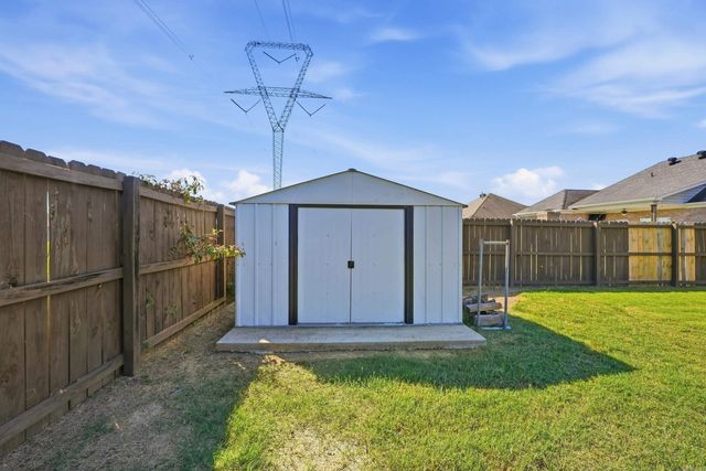 150 Grey Fox Drive, Conway, AR 72034