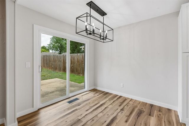 803 Hawthorne Lane, Edmond, OK 73003