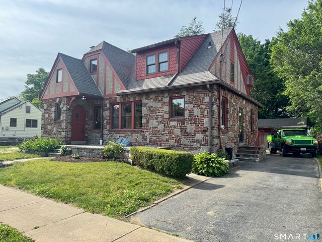 44 Ulrich Road, Stratford, CT 06614