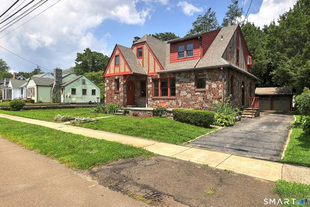 44 Ulrich Road, Stratford, CT 06614