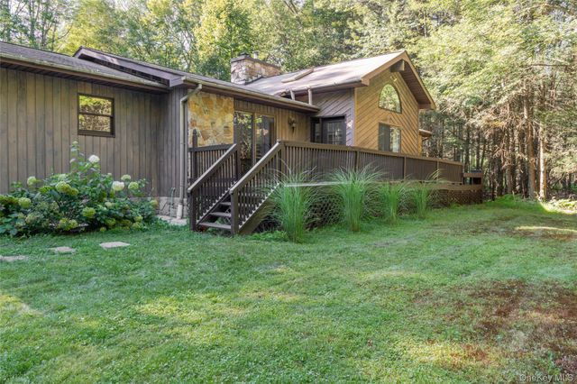 15 Deer Meadow Road, Bethel, NY 12720