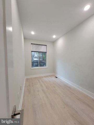 4219-21 FILBERT ST, Philadelphia, PA 19104