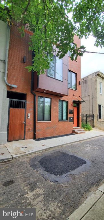 4219-21 FILBERT ST, Philadelphia, PA 19104