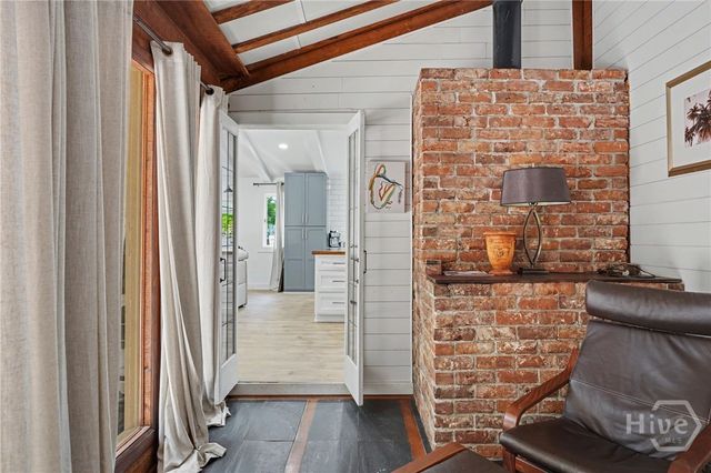2 Senauki Lane, Savannah, GA 31411