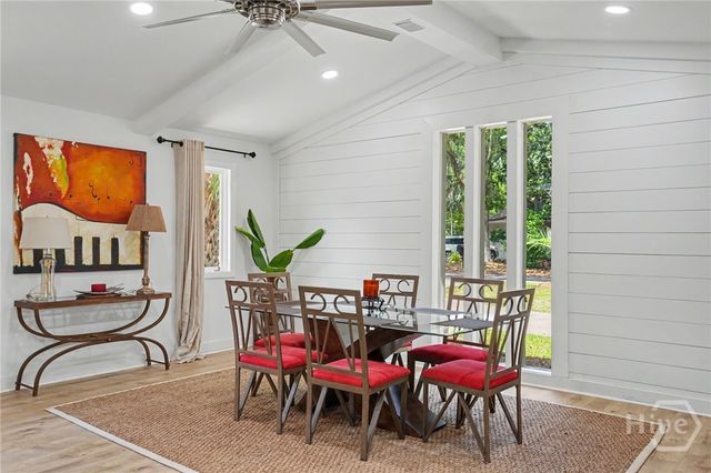 2 Senauki Lane, Savannah, GA 31411