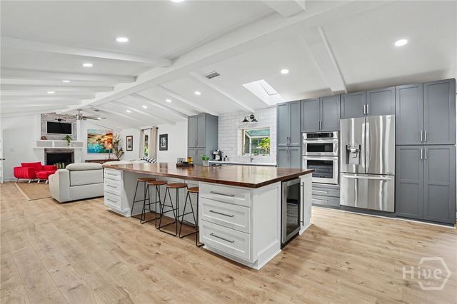 2 Senauki Lane, Savannah, GA 31411