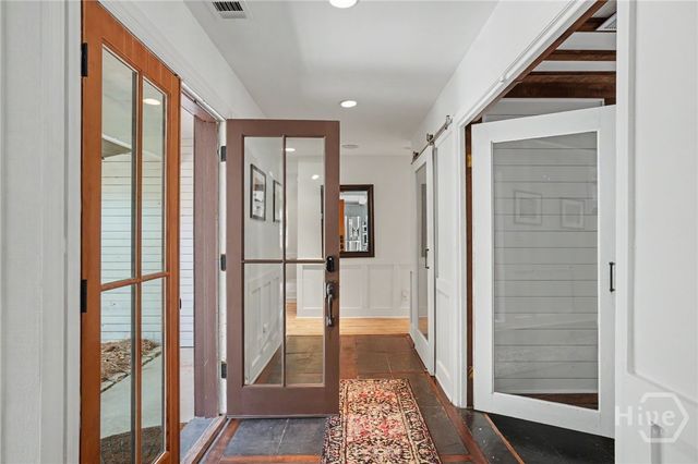 2 Senauki Lane, Savannah, GA 31411