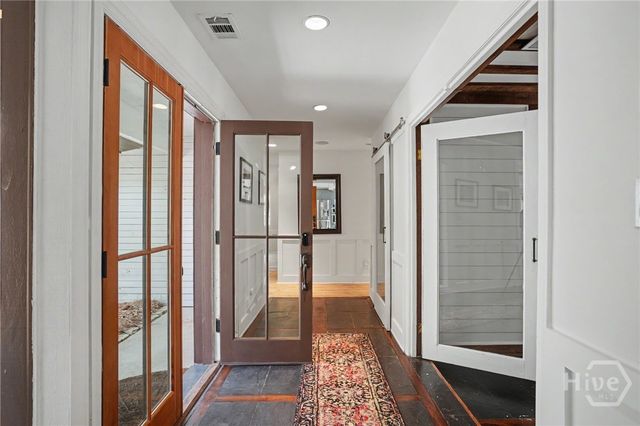 2 Senauki Lane, Savannah, GA 31411