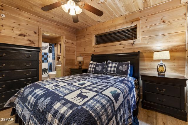 251 Cartertown Road, Gatlinburg, TN 37738