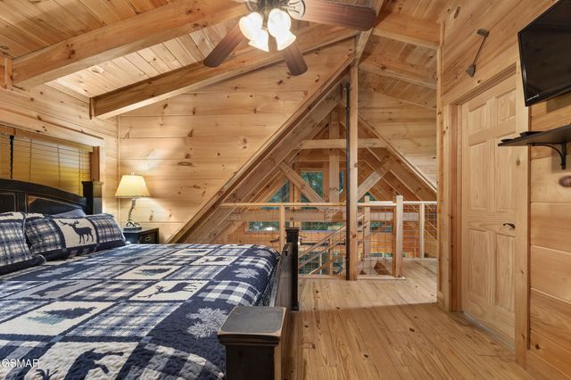 251 Cartertown Road, Gatlinburg, TN 37738