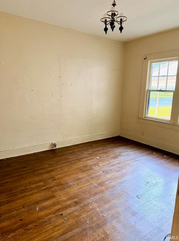 1104 Madison Avenue, Evansville, IN 47714