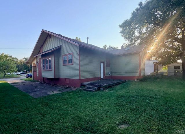 1104 Madison Avenue, Evansville, IN 47714