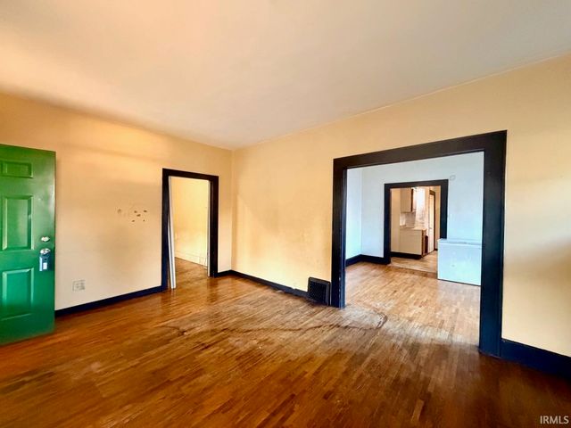 1104 Madison Avenue, Evansville, IN 47714
