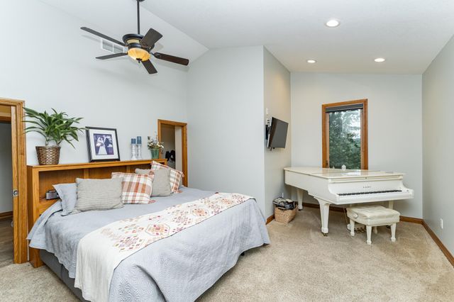 25 Conway Court SE, Rochester Twp, MN 55904