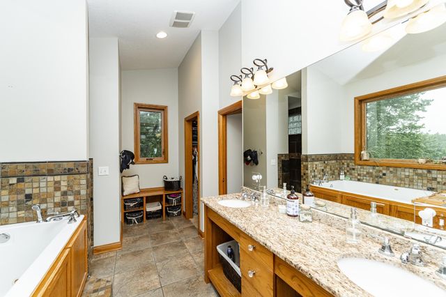 25 Conway Court SE, Rochester Twp, MN 55904