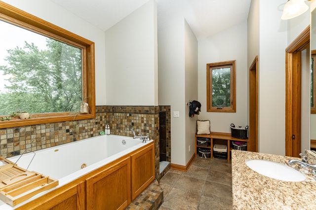 25 Conway Court SE, Rochester Twp, MN 55904