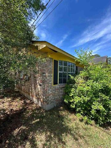 3413 Centanne Street, Whistler, AL 36612