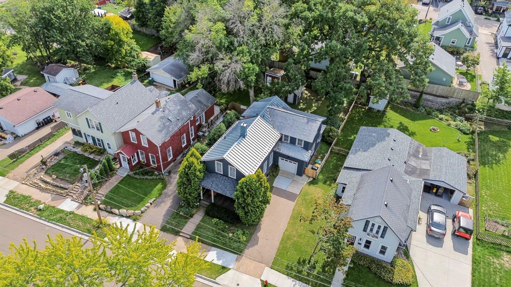 319 Maple Street W, Stillwater, MN 55082 — photo 2