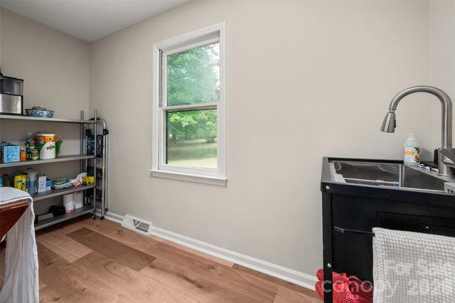 5219 New Town Road, Waxhaw, NC 28173