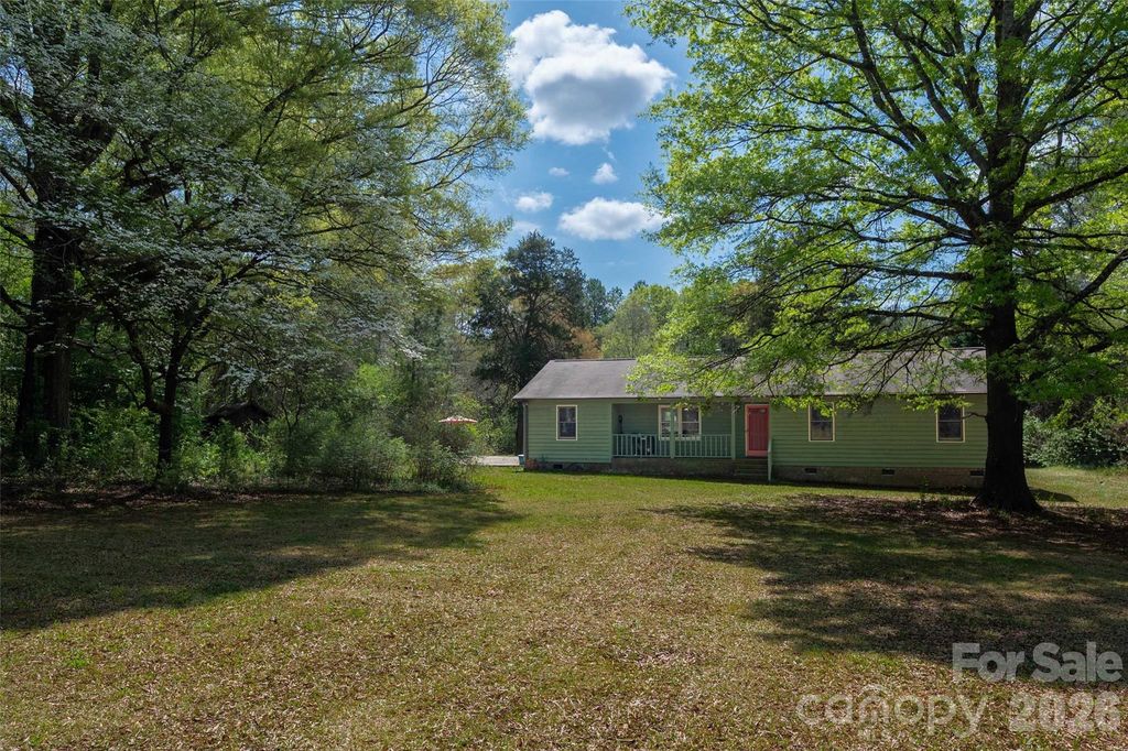 5219 New Town Road, Waxhaw, NC 28173