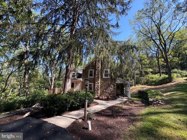 483 S WATER ST, Boyertown, PA 19512