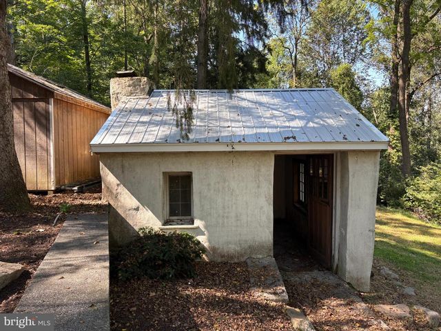 483 S WATER ST, Boyertown, PA 19512