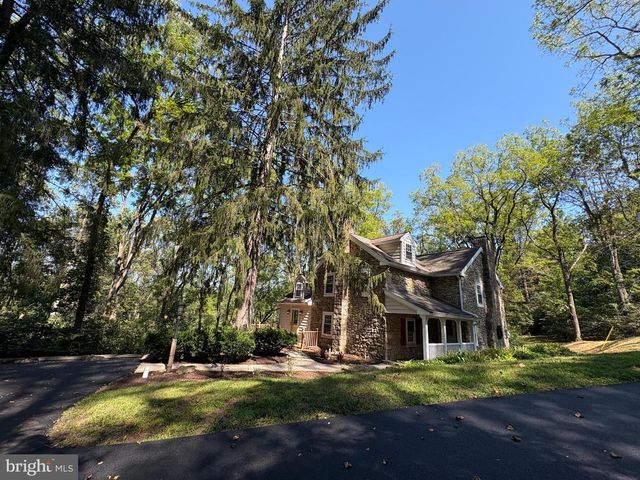 483 S WATER ST, Boyertown, PA 19512