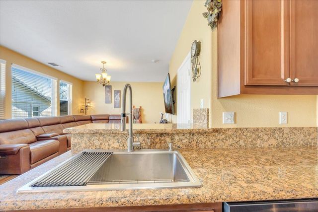 219 Bridle Point Cir, Copperopolis, CA 95228