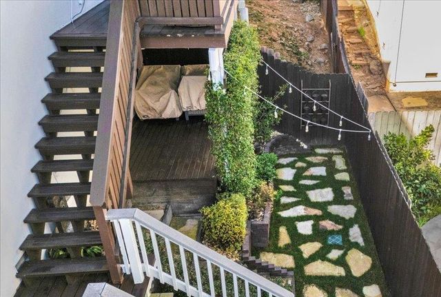 219 Bridle Point Cir, Copperopolis, CA 95228