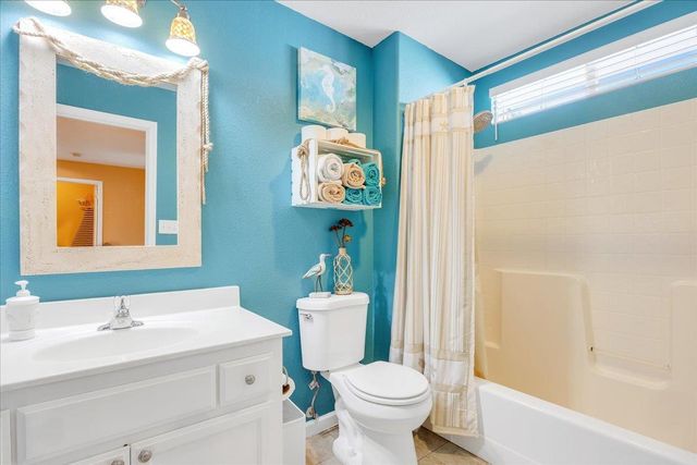 219 Bridle Point Cir, Copperopolis, CA 95228